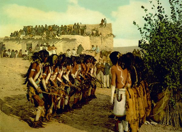 Antelope priests chanting at Kisi Moki snake dance, Hopi, Detroit Photographic, 1902