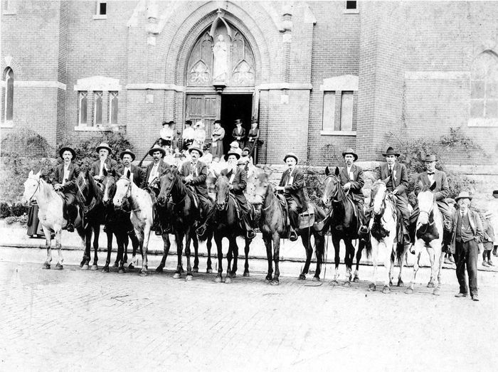 U.S. Deputy Marshals in the city of Fort Smith, Arkansas.