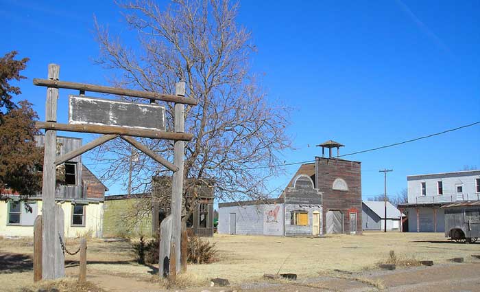 Greensburg, KS - Burketown, 2006