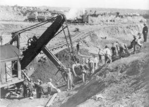 Mesabi, Minnesota Mining by Frances Benjamin Johnstong, 1903.